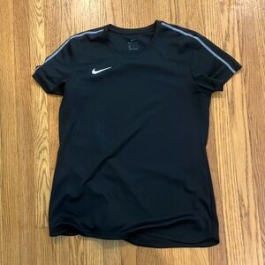 Nike women’s training top, size large, black